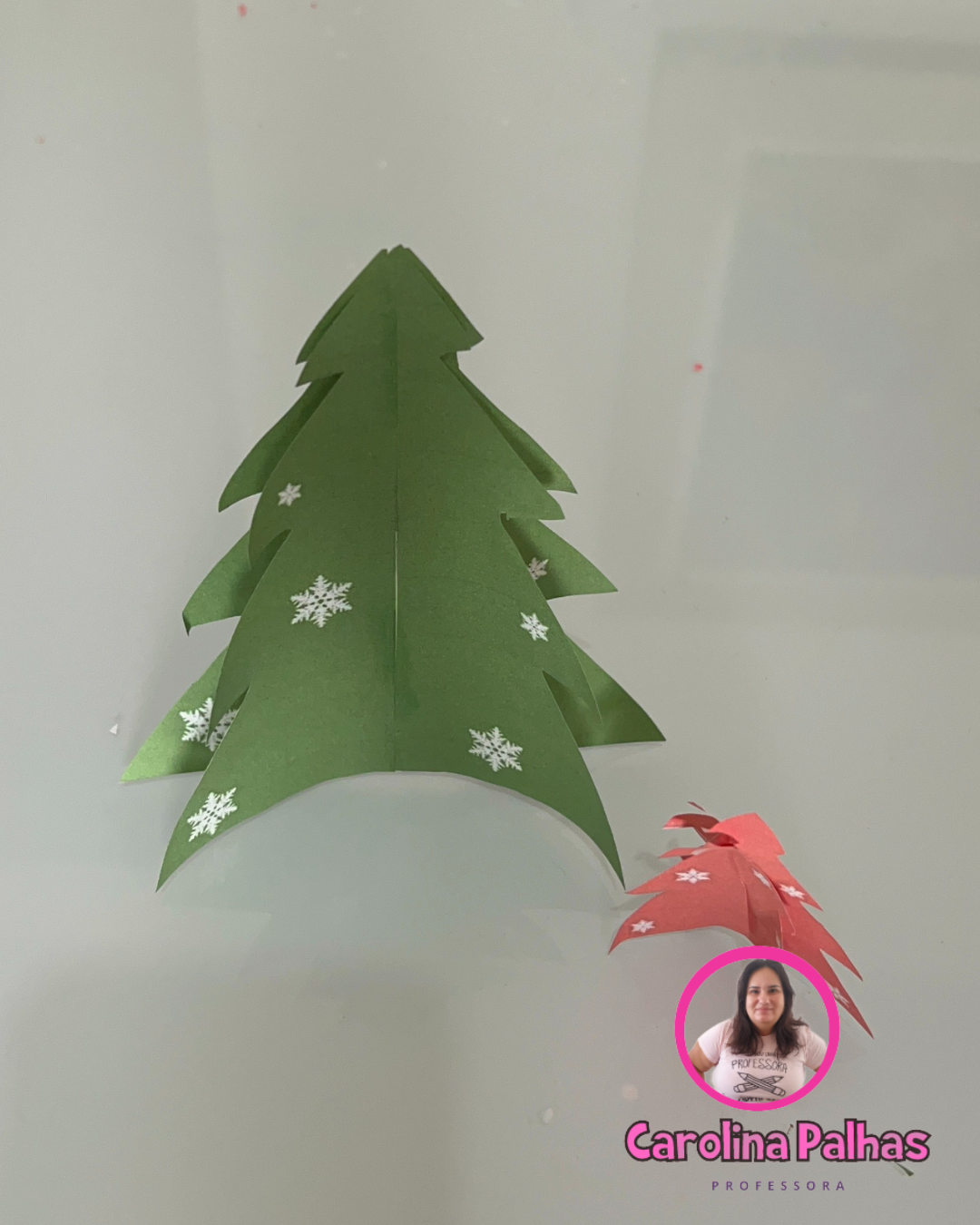 Atividade de natal|Árvore de natal 3D - Professora Carolina Palhas