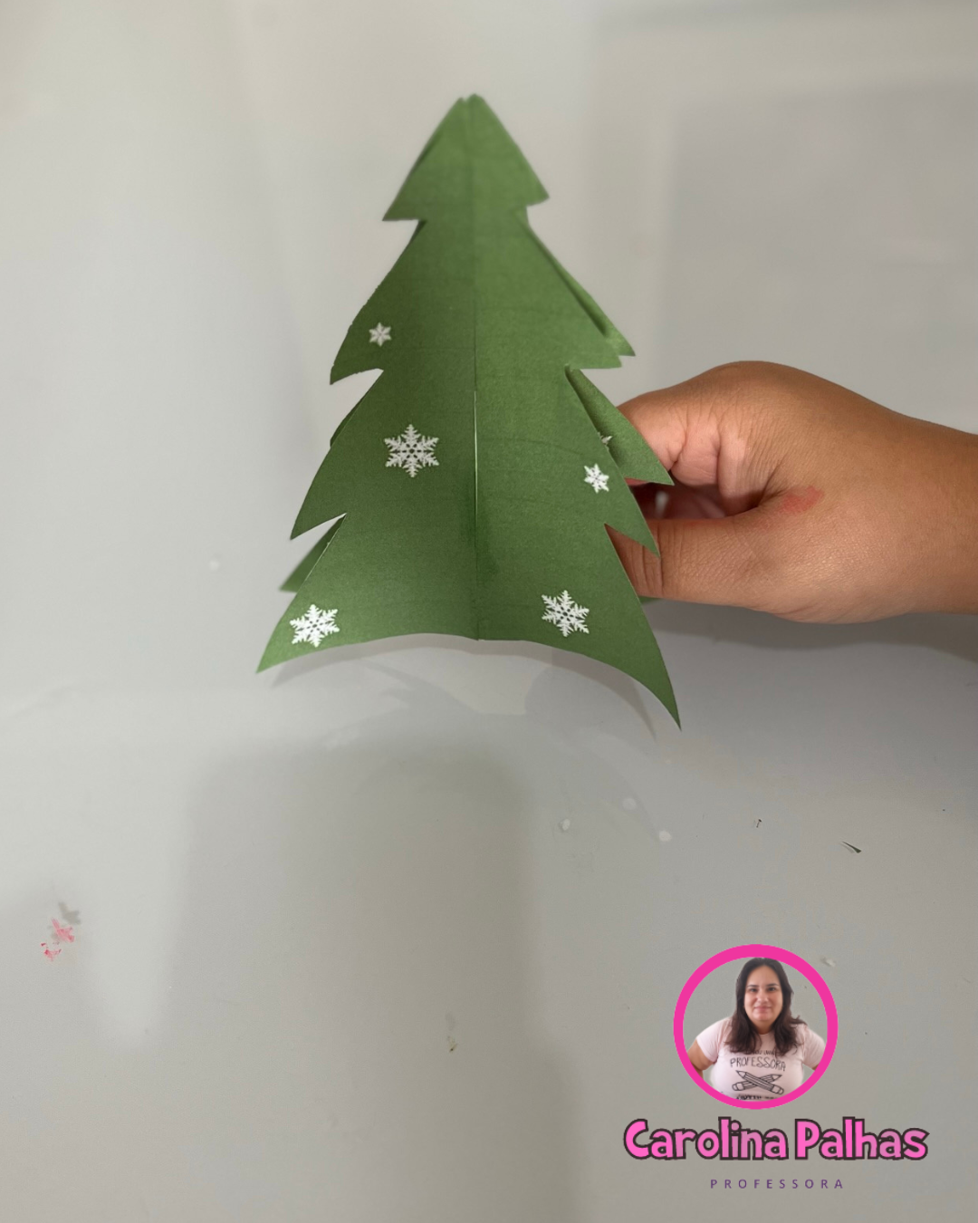 Atividade de natal|Árvore de natal 3D - Professora Carolina Palhas
